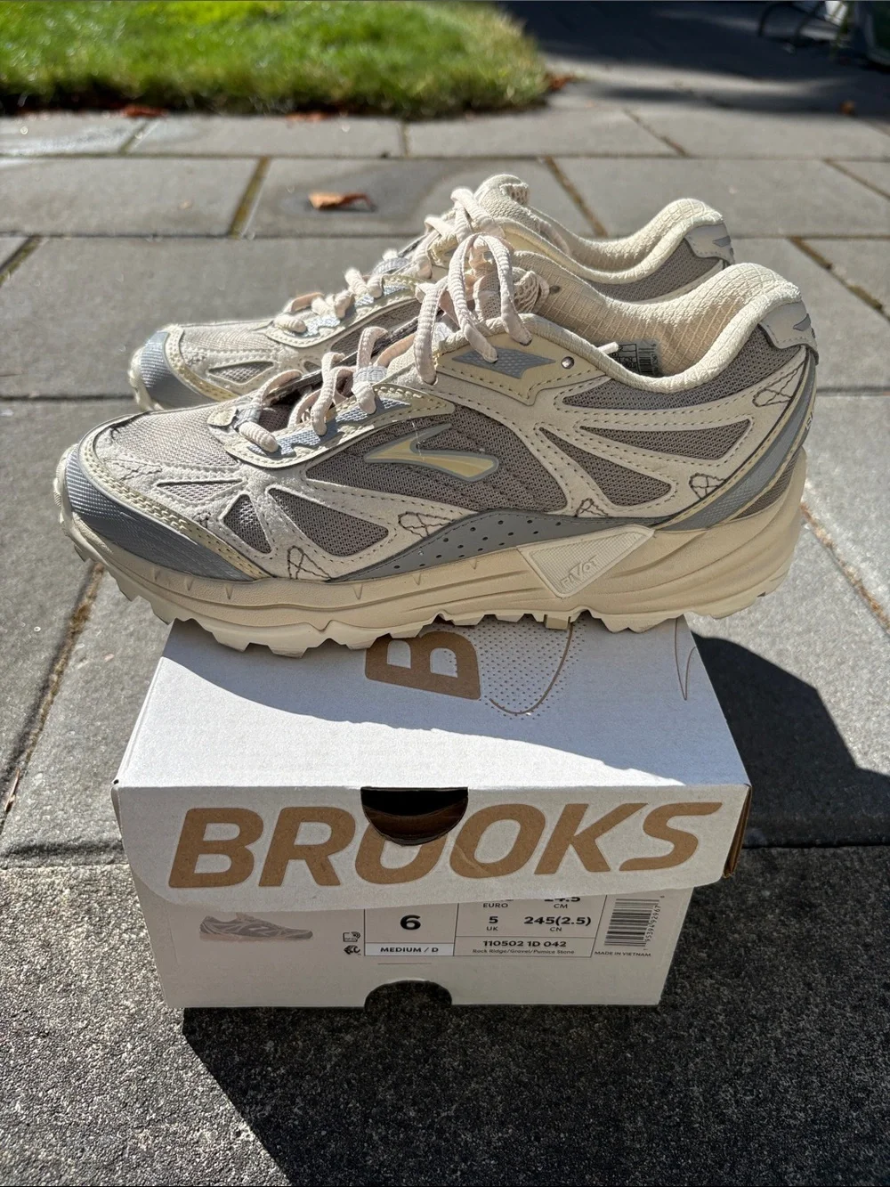 Brooks Cascadia 1